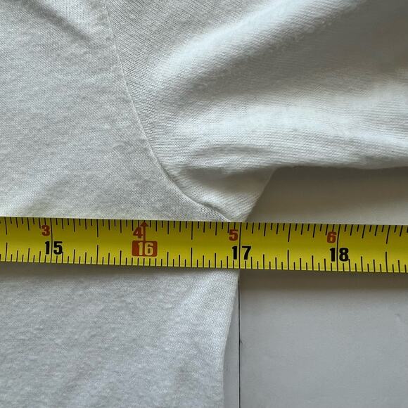 Vintage 80s The Beatles Twist and Shout Apple Band T Shirt Touch of Gold Single - Picture 9 of 10